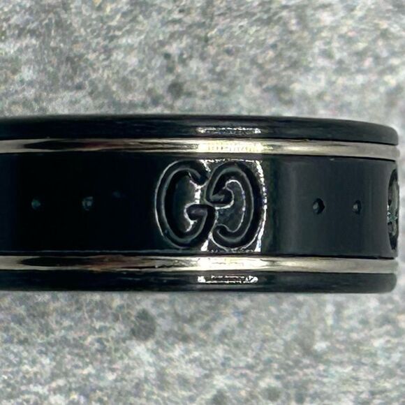 NWT Authentic Gucci Icon Thin Band Ring in Platinum white Gold Interlocking G Wi - Picture 9 of 13